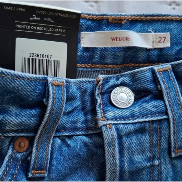 Levi's Wedgie Icon High Rise Athens Asleep Jeans  sz 27 - Picture 12 of 13